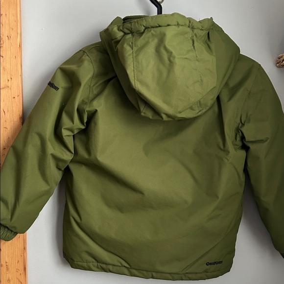 OshKosh Winter Jacket + Snow Pants Set — Size 6 - Picture 7 of 12